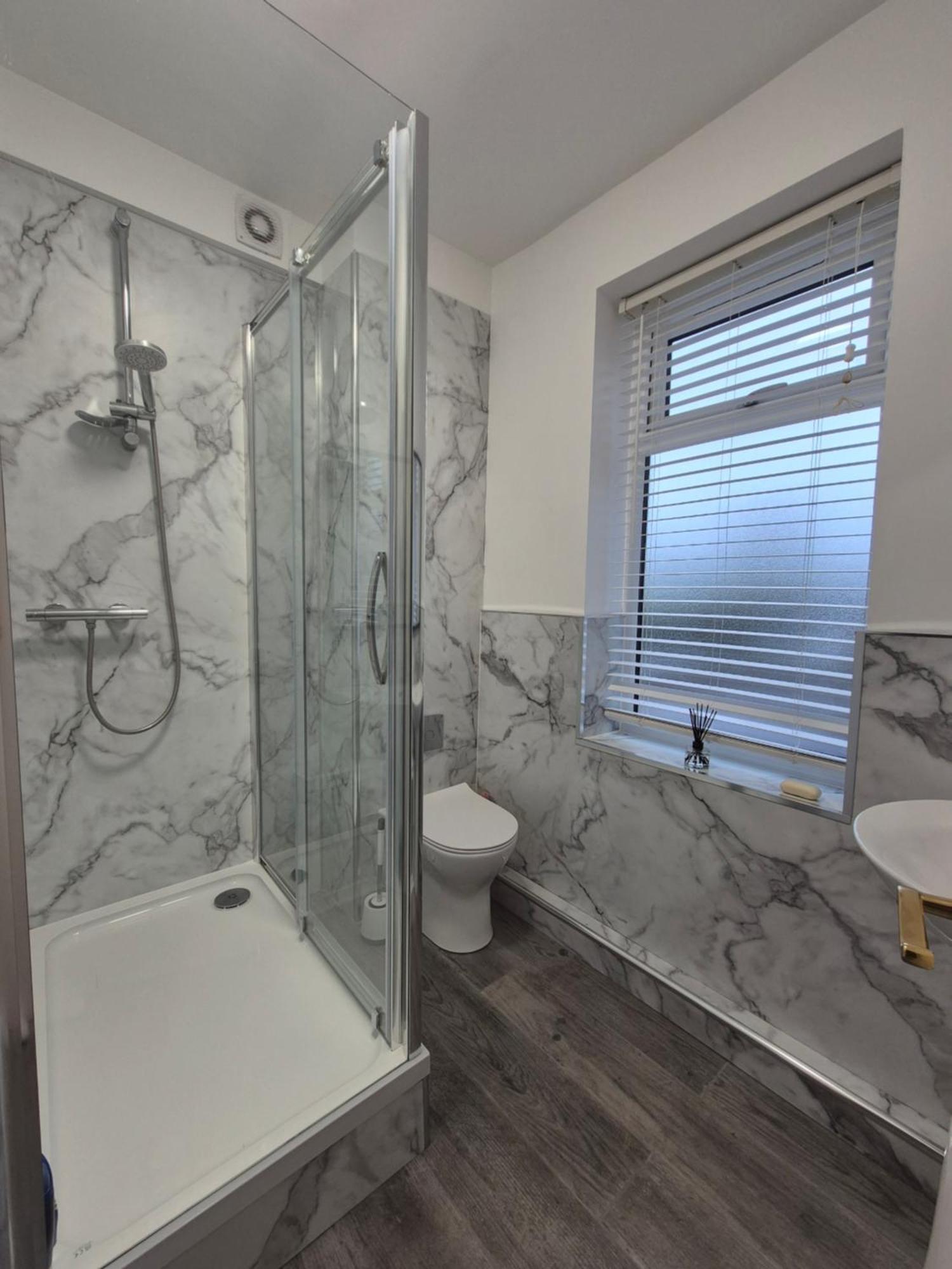 Riverside Apartment Bath Exterior foto